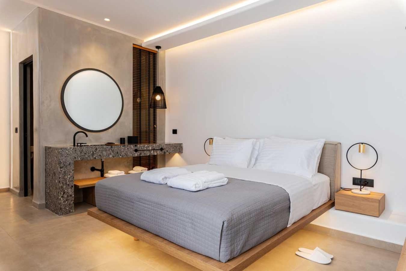 Avra Mykonos Hotel เตลอส ภายนอก รูปภาพ