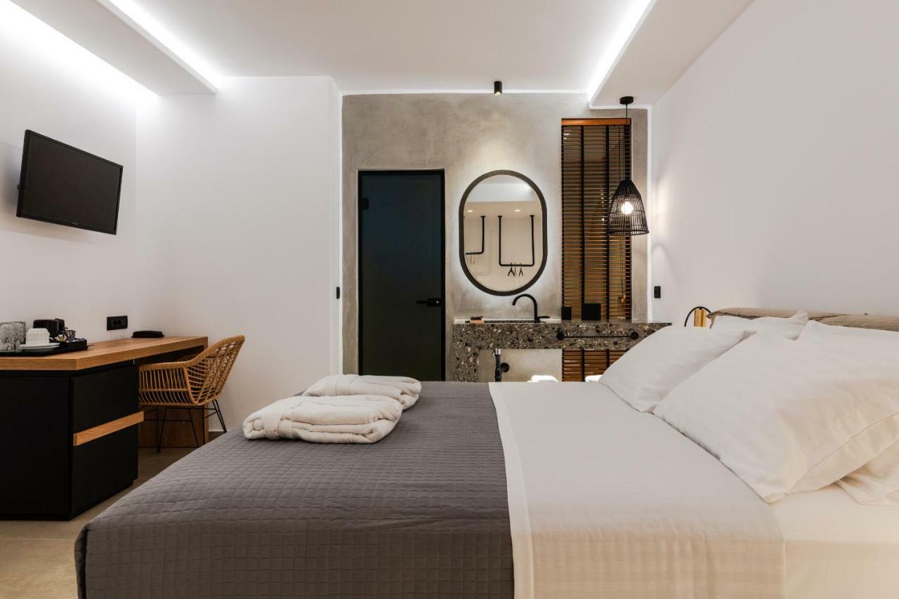 Avra Mykonos Hotel เตลอส ภายนอก รูปภาพ