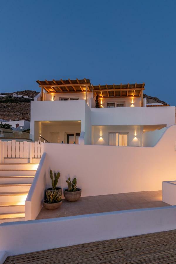 Avra Mykonos Hotel เตลอส ภายนอก รูปภาพ